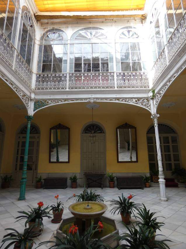 Los patios del Palacio de los Cobaleda Nicuesa